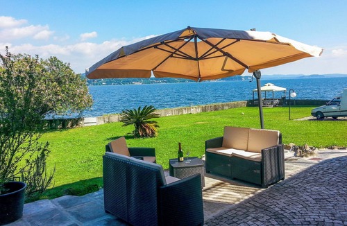 Verbania Apartment | La Villa di Elena No. 0B by Lago Reisen