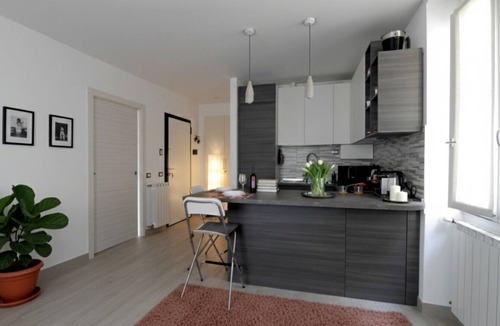 Carate Urio House | LaCasetta Como Lakeview Terrace renovated apt.