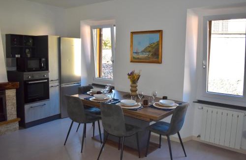Lavena Ponte Tresa Apartment | Lago di Lugano - Casa Cecilia