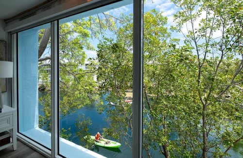 Key Largo House | Lagoon View Retreat 2 Kings Pickleball Marina