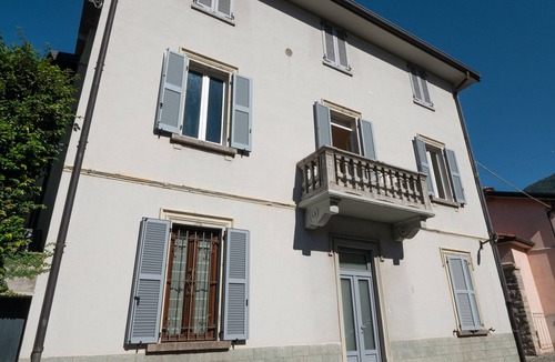 Bellano Apartment | Lake Como Bellano | near Lake, station + Garage