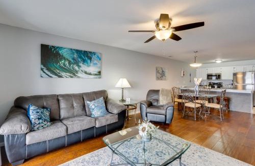 Osage Beach House | Lakefront Condo Under 1 Mi to the Shootout