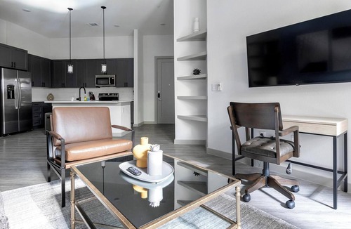 MLK Apartment | Landing | Incredible 2BD, Game Room, Pool