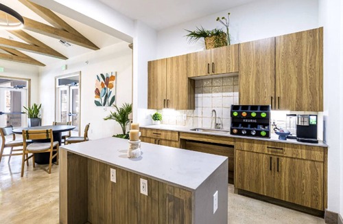 Pflugerville Apartment | Landing | Stunning 1BD, Clubhouse, Game Room