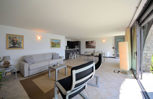 Vercana Apartment | Larianella House, peace and relaxation