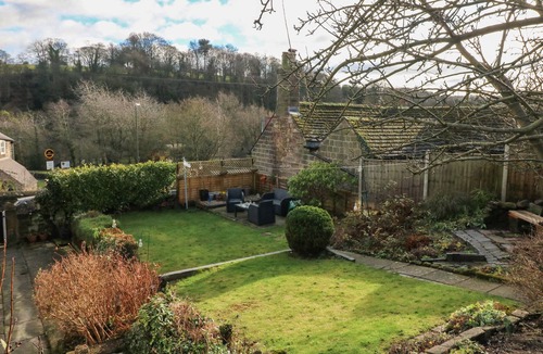 Milford Cottage | LAVENDER COTTAGE, pet friendly, character holiday cottage in Duffield