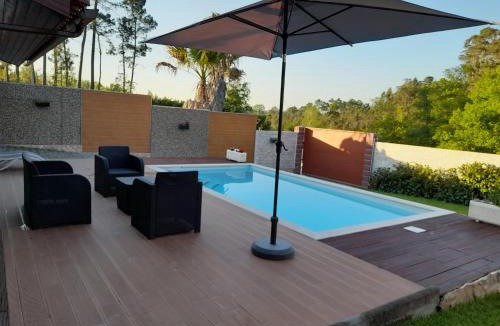 Leiria House | Leiria Village casa bungalow