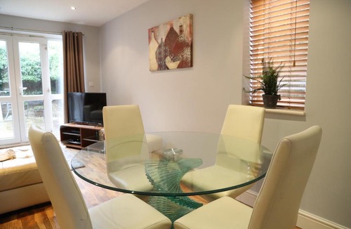 Hemel Hempstead Apartment | Letting Serviced Apartments - Sheppards Yard, Hemel Hempstead Old Town