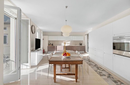 Riva del Garda Apartment | Life & View Luxury Apartment 5, Riva del Garda, Italy