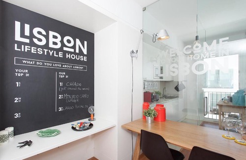 Misericordia Apartment | Lisbon Lifestyle House