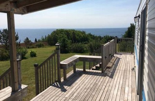 Cumberland House | Located on the beautiful Cumberland coastal route