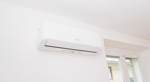Albate Apartment | Lora apartment 1, free private parking, self check in, air conditioner
