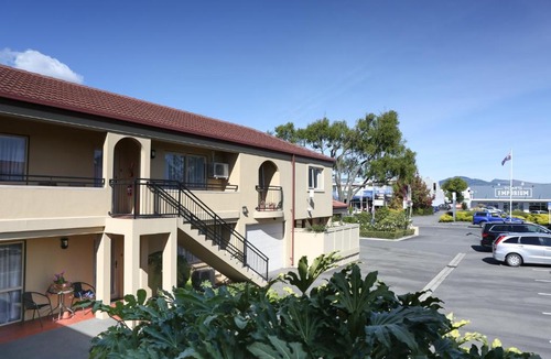 Riccarton Hotel | Lorenzo Motor Lodge