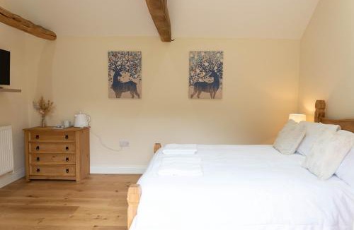 Aubourn Apartment | Lovely 1-bed studio & bathroom in converted barn near Newark Show-Ground