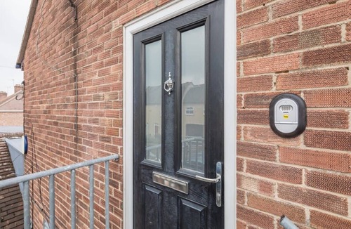 Cherry Hinton Apartment | Lovely 2 bedroom apartment - ideal location!