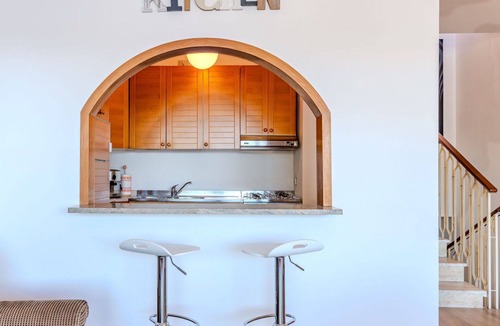 Ispra Apartment | Lovely apartment for 4 guests with A/C, WIFI, TV and terrace
