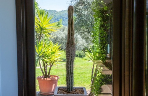Cernobbio House | Lovely Cascina. Stunning Lake Views & Sun Deck