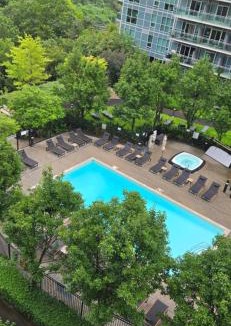 Humber Bay Apartment | Lovely condo near Lake Ontario