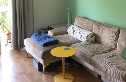 Bow West Apartment | Lovely One Bedroom Apartment in East London!