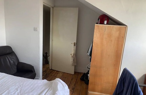 Cazenove House | Lovely whole private flat in Stoke newington! Cosy and lots of light