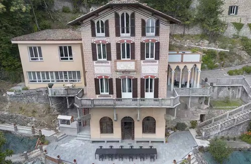Albavilla Apartment | Luna Apartment - Historic Villa, Lake Como