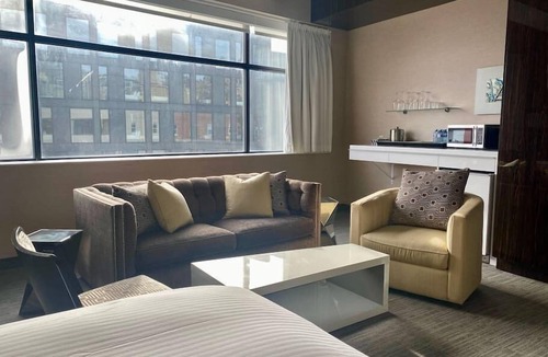 Downtown St. John's House | Luxurious Downtown Room