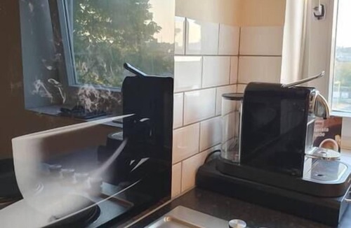 Luton Apartment | Luxurious Luton town center flat with free parking
