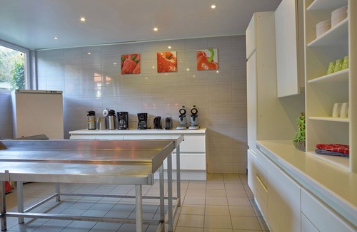 Lorce Villa | Luxurious Mansion in Stoumont with Indoor Pool