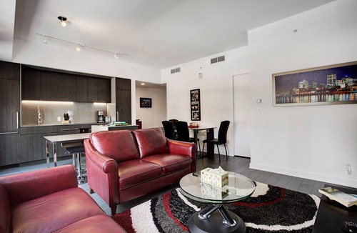Downtown Montreal Condo | Luxury Condo in Downtown Montreal