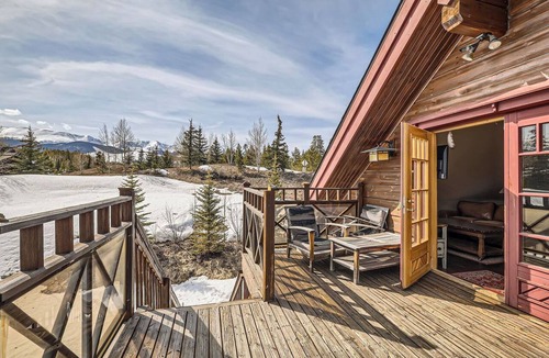 The Highlands House | Luxury Home for 12 with Hot Tub, Sauna & Mtn Views!