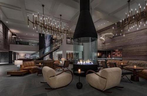 Vail Apartment | Luxury Hotel Room With 2 Queen Beds In Lionshead Village