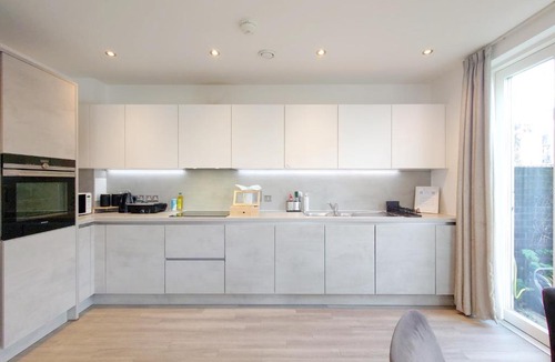 Stratford Apartment | Luxury One Bed Apartment Near Olympic Park