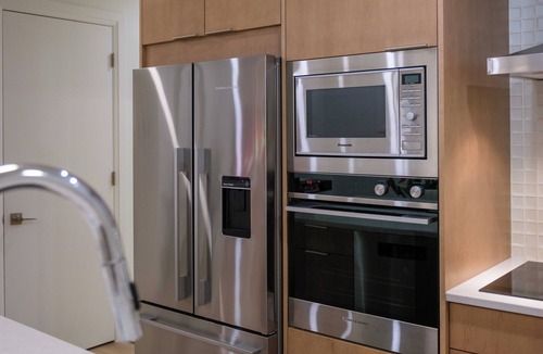 South Granville Apartment | Luxury Passive House w/Private Patio in Vancouver