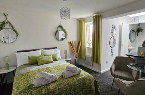 Stevenage Apartment | Luxury Studio Stevenage