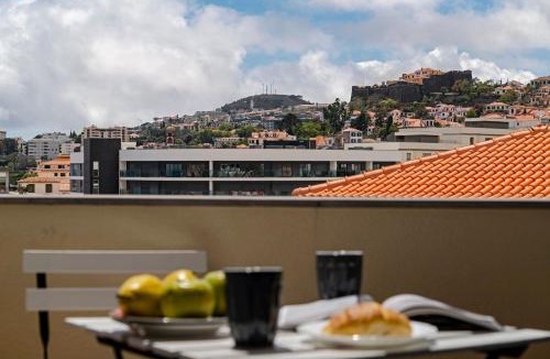 Santa Luzia Apartment | Luxury View Apartment Funchal CENTRAL Families FREE PARKING