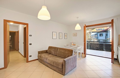 Laveno Apartment | Magnolia - New Apartment Laveno Center, Laveno Mombello, Italy