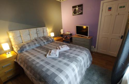 Ollerton House | Maid Marion's Retreat