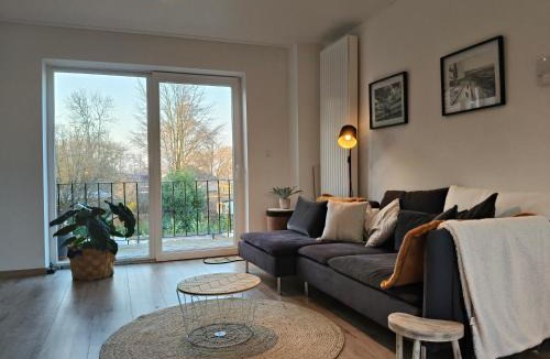 Neupre Apartment | Maison avec jardin proche de Liège -Séjour nature & confort - Golfs, central pour visites diverses