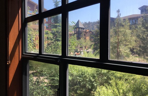 Mammoth Lakes Condo | Mammoth Village - Highly Desired Quiet Corner Surrounded by Pines and Aspens