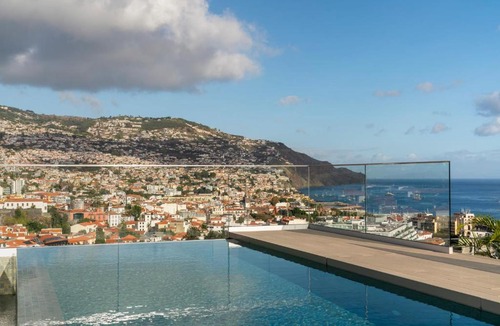 Sao Pedro Apartment | Maravilhas II by An Island Apart