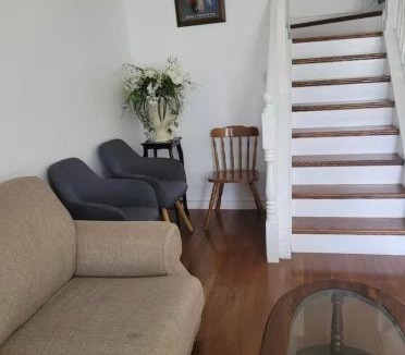 Chatham-Kent House | Mariam House