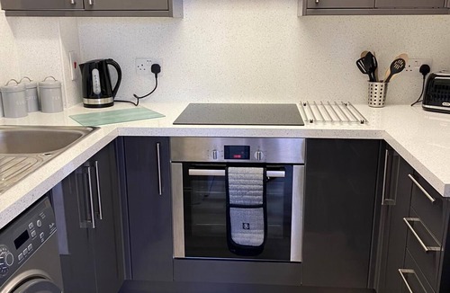 St Neots Apartment | Marina View Penthouse Apt 2BR Parking St Neots Town Centre