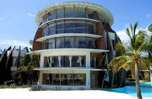 Malindi Marine National Park Apartment | Marine Park Oceanfront Oasis: 3-Bedroom Beachfront