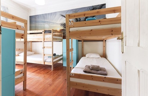 Santo Antonio Apartment | Marquês de Pombal | Private Bedroom | 6 guests