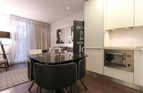 Santo Antonio Apartment | MARQUÊS DESIGN II by HOMING