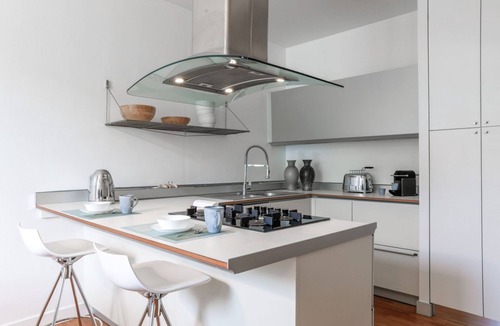 Como City Centre Apartment | MG Home - MyHomeInComo