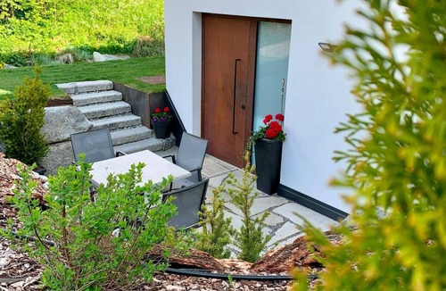 St. Valentin auf der Haide Ski Chalet | Modern Holiday Apartment Chalet Ortles with Mountain View and Wi-Fi