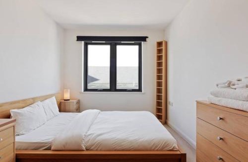 Homerton Apartment | Modern 2 Bedroom Apartment in Homerton