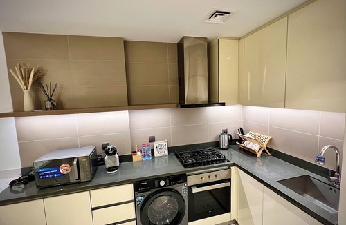 Dubai Marina Apartment | Modern 2 BR Apartment with stunning Marina Views