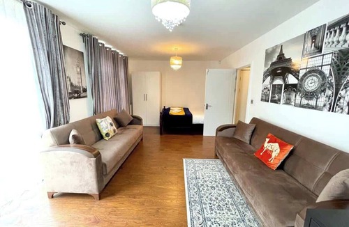Stratford House | Modern 3BR House I Near Olympic Park & Westfield